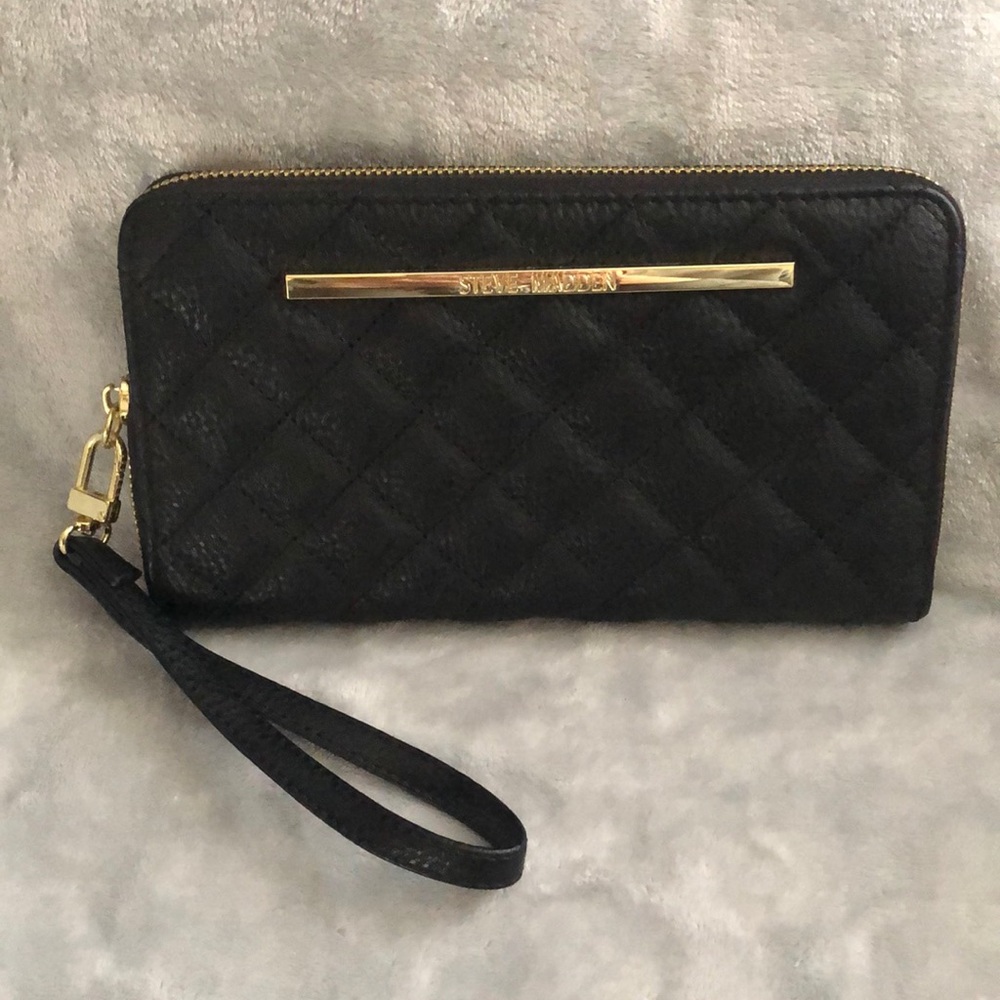 Steve Madden Black wallet